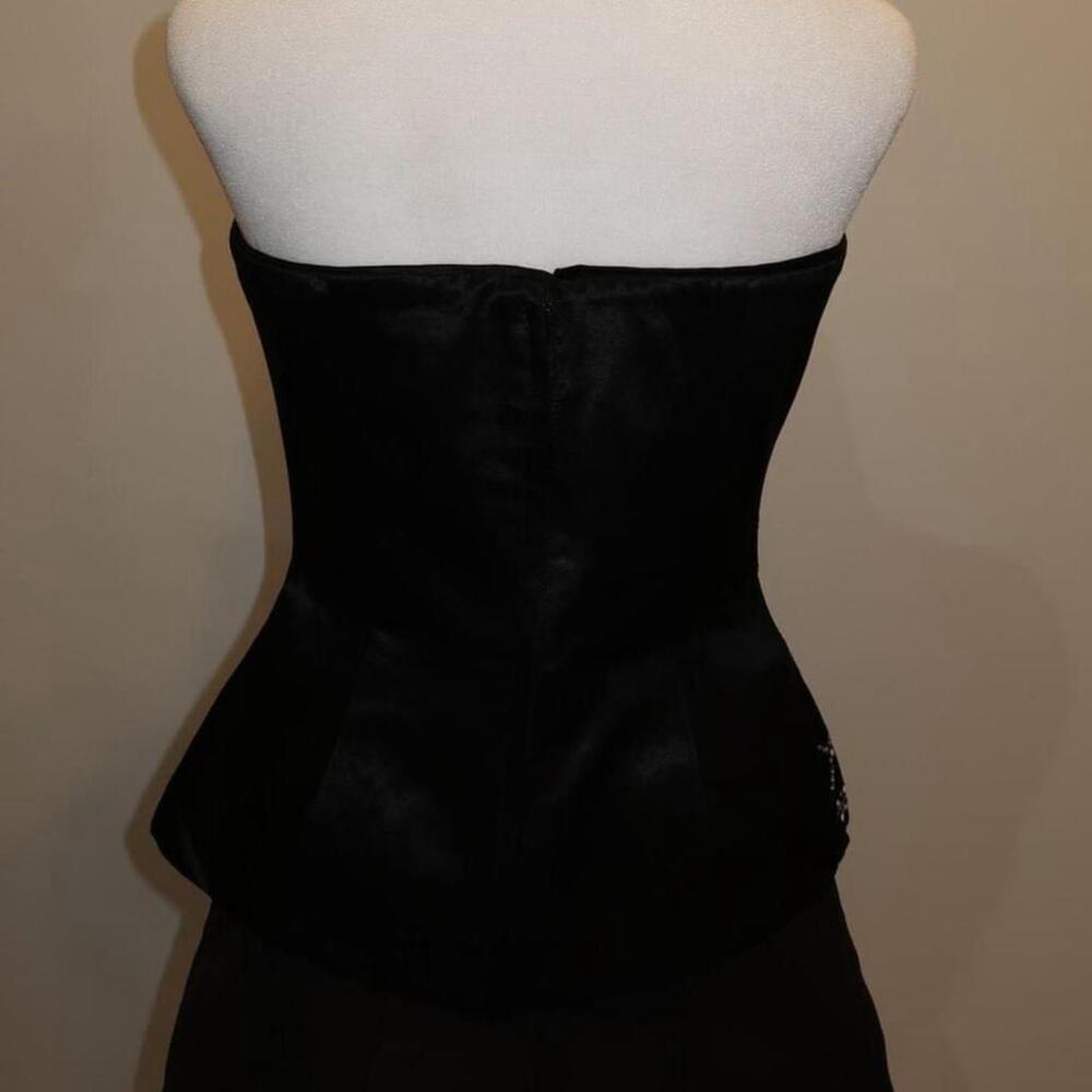 corsets - Picture 4 of 5